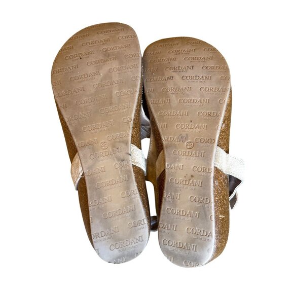 Cordani Sandals Size 39 EU 8-8.5 US Taupe Suede Gene Fishermnan Wedge Thong - Picture 8 of 9
